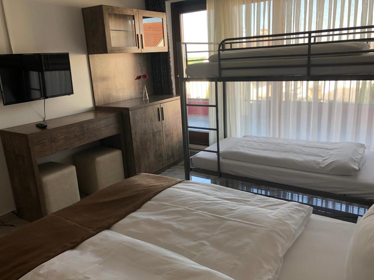 Ec Hotel Elchingen Eksteriør billede