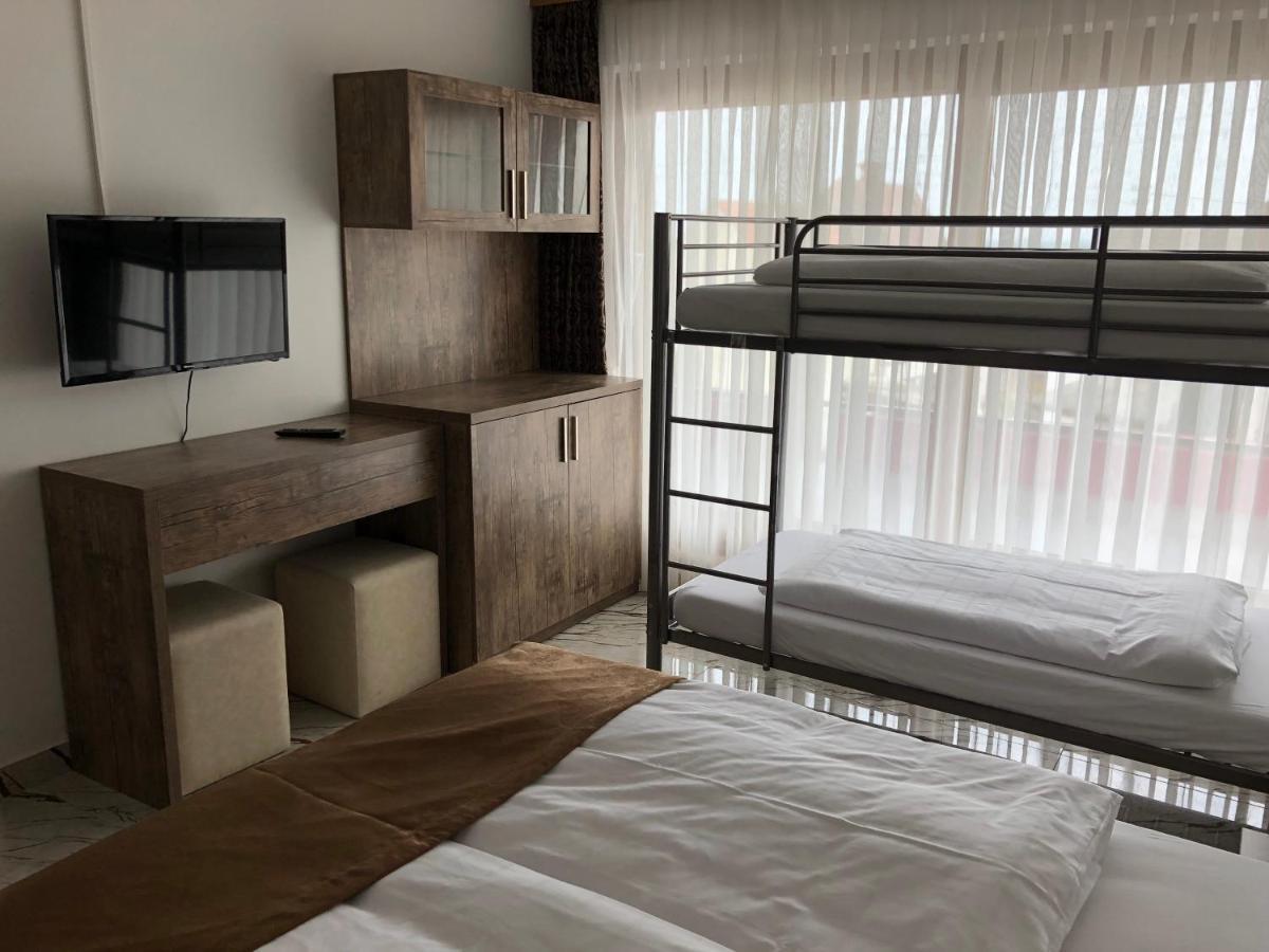 Ec Hotel Elchingen Eksteriør billede